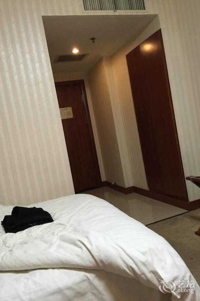 Shenyang Jinke Hotel エクステリア 写真